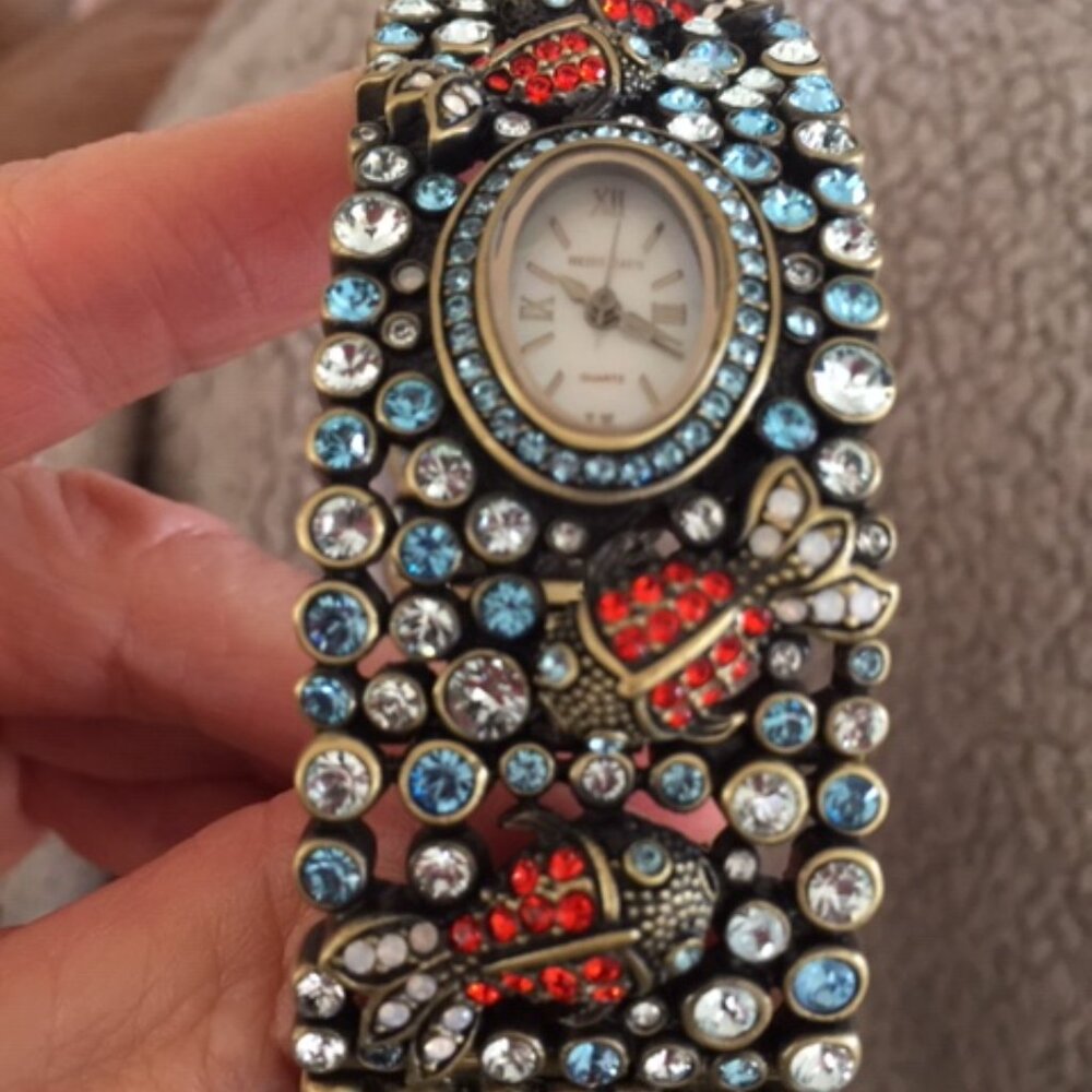 Heidi Daus Koi Fish Set - Picture 10 of 12